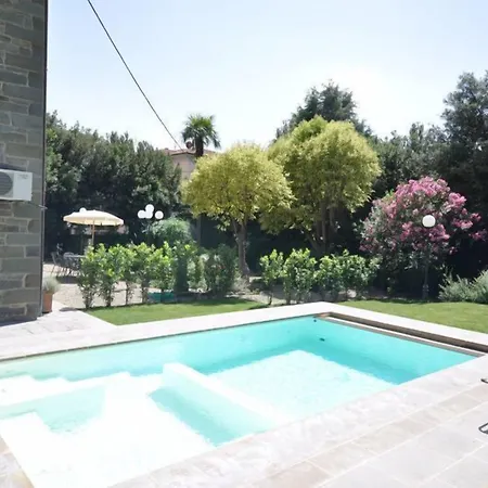 Villa Primula By Posarellivillas