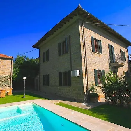 Primula Villa Cortona